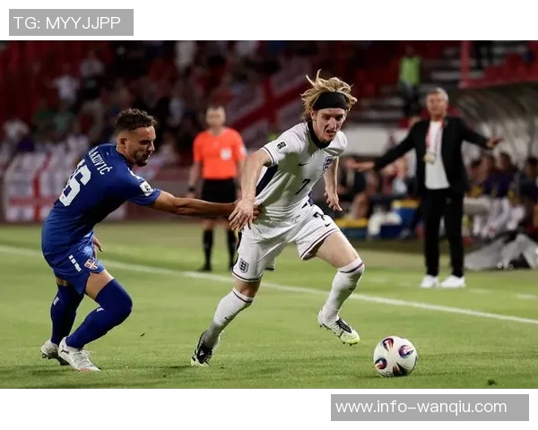 萨顿盛赞凯恩足球头脑称其为英格兰历史最佳射手之一