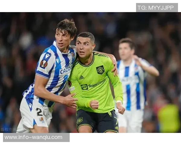 芝加哥火焰与莱万积极洽谈球员对转会持开放态度