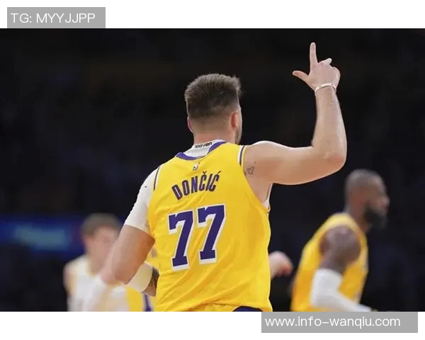 美记透露东契奇伤情为挫伤非小腿拉伤上次类似情况缺席三场比赛